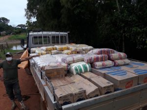 Cuatro toneladas de víveres entregadas a comunidades