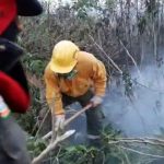 Ministerio de Medio Ambiente y SERNAP llegaron a Otuquis con ayuda para mitigar los incendios forestale4