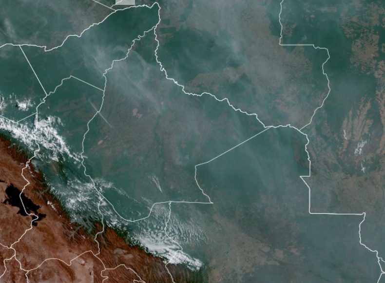 Imagen Satelital del Territorio Nacional hasta Hrs. 13:00 p.m. (fuente satélite GOES)