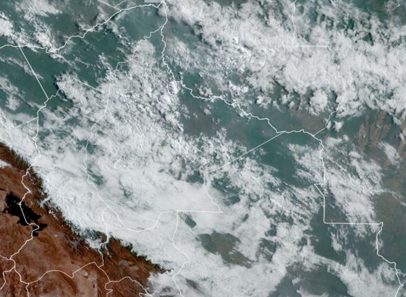 Imagen Satelital del Territorio Nacional hasta Hrs. 13:10 p.m. (fuente satélite GOES)