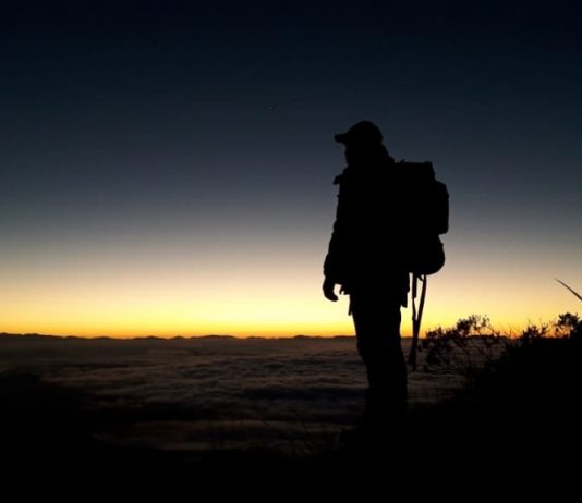 Guardaparque de la Cordillera de Sama